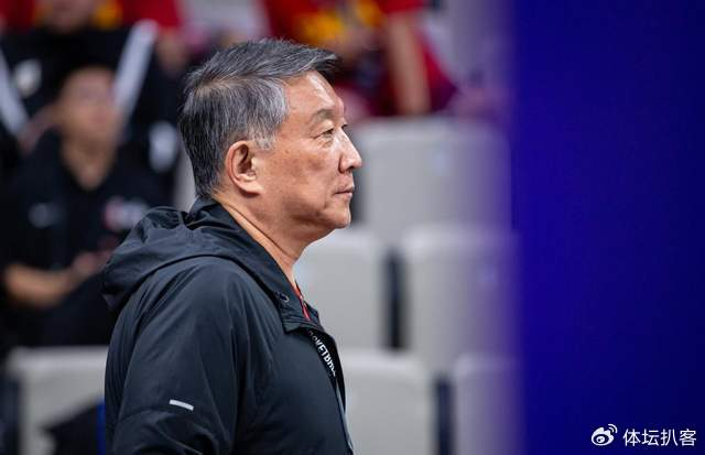 中国女篮长期集训引争议，联赛受影响