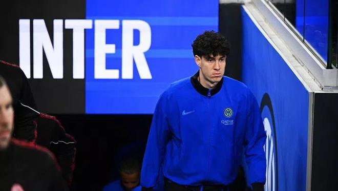 卢卡库擅自留比康复引那不勒斯不满，俱乐部威