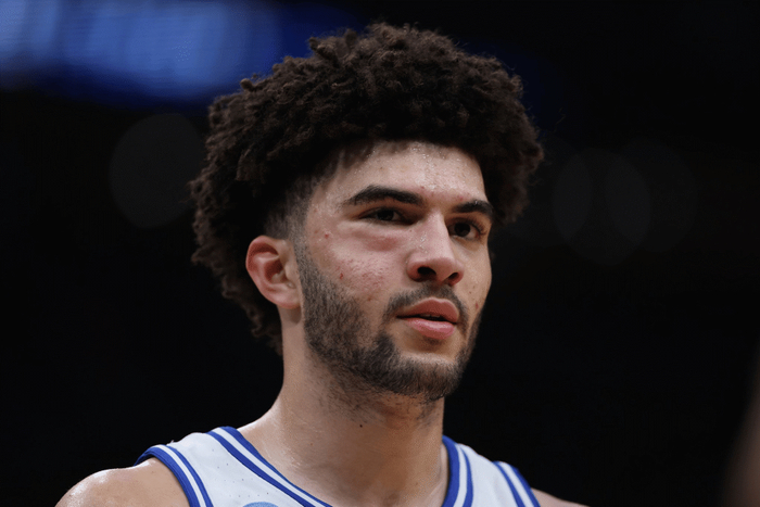 康涅狄格逆转杜克晋级四