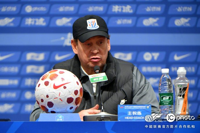 申花替补奇兵助逆转 斯卢茨基盛赞谢鹏飞关键助